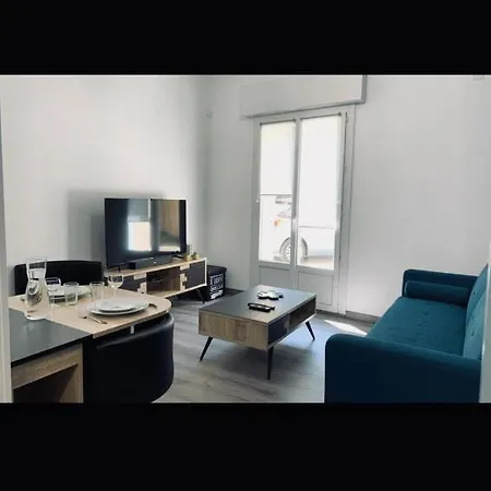 Appartement Des Cordeliers Avec Parking Albi Exterior photo